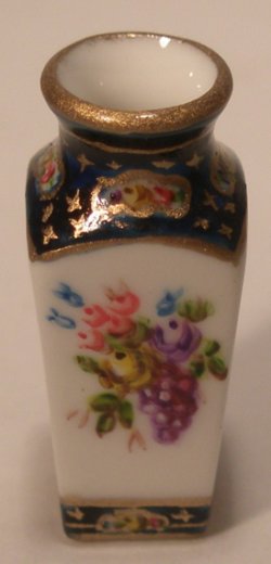 Caroline Square Vase by Christopher Whitford