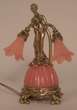 Ricardo on Globe Pink by Jim Pounder