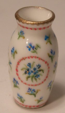 Elizabeth Vase by Christopher Whitford