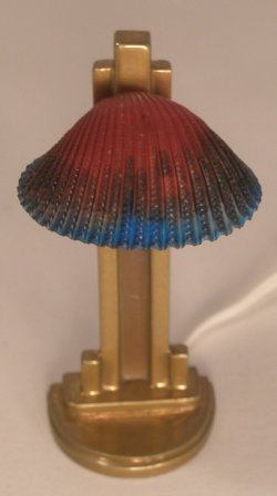 Clam Shell Desk Lamp by Jim Pounder