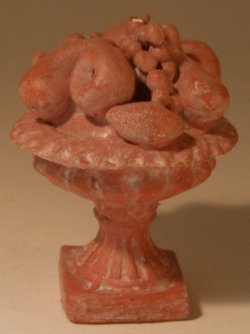 Fruit Urn "terracotta" by Brigitte Delage