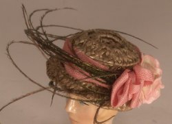 Hat #15 by Silvia Leiner