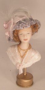 Hat Display #7 by Silvia Leiner