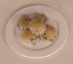 Scones on Plate by Country Contrast