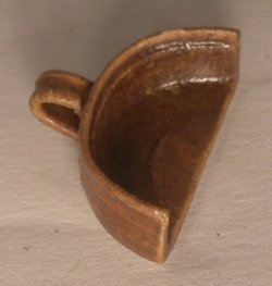Marron Collection Cuit-Pommes #119 by Elisabeth Causeret