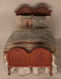Sea Island Bed by Lorraine Scuderi