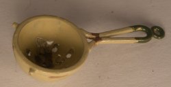 Enamel Colonder w/Handle by Country Contrast