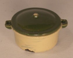 Enamel Casserole by Country Contrast