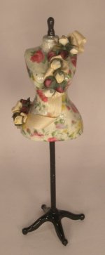 Manniquin #20 by Annette Shaw