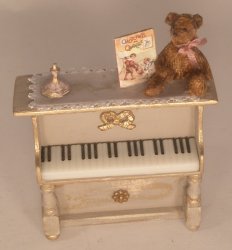 Toy Piano by Gilles Roche