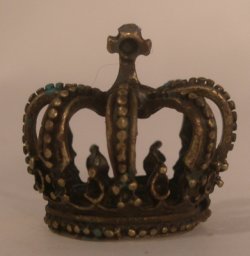 Crown by Andrea Thieck