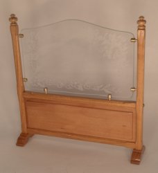 Bistro Divider by Piamini