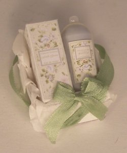 Crabtree & Evelyn Box Set #31 by Syreeta's Miniatures