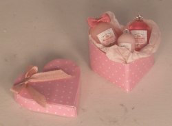 Crabtree & Evelyn Gift Box #10 by Syreeta's Miniatures