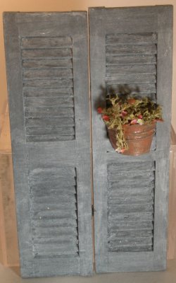 Flower Pot Screen Blue by Brigitte Delage
