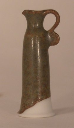 Haut Pitcher Special by Elisabeth Causeret
