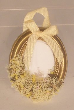 Potpouri Frame Yellow by Syreeta's Miniatures