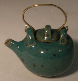 Pottery #69a Green w/Handle by Elisabeth Causeret