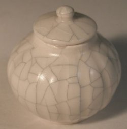 Pottery #PC6 Melon Shape by Elisabeth Causeret