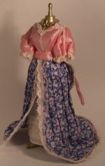 Maniquin in Hot Pink Silk Dress by Taller Targioni