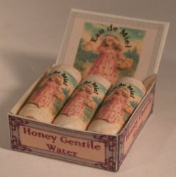 Honey Gentile Water Display by Lorraine Scuderi