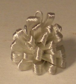 Small Bow Light Grey by Victor Franco