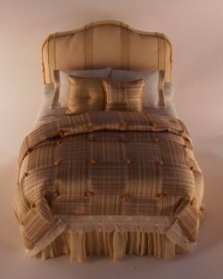 Hunington Padded Bed by Lorraine Sculderi