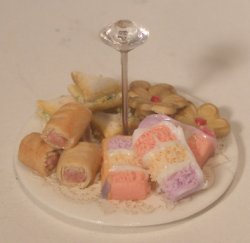 Cake,Cookies & Savouries by Linda Cummings