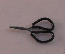 Scissors Black Handle by Tanaka Reiko