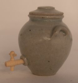 Pottery #37 Grey Vinaigrier by Elisabeth Causeret