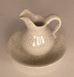 Craquele Pitcher & Bowl by Elisabet Causeret