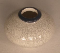 Craquele Vase #C7 by Elisabet Causeret