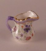 Pitcher 15-50 by Beate