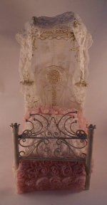 Bed by Almendralejo
