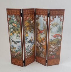 Exotic Bird Screen by Christopher Whitford