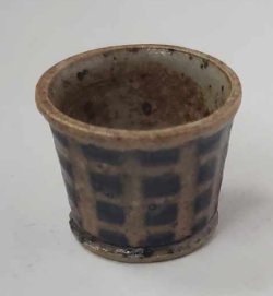 Flower Pot by Elisabeth Causeret