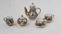 Liechenstein Tea Set by Miyuki Nagashima
