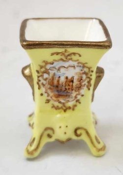 Loire Valley Ceshe Pot by Christopher Whitford