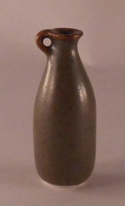 Porcelain Pitcher P40E by Elisabeth Causeret