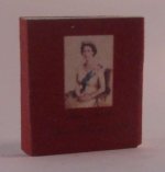 Queen Elizabeth Silver Jubillee by Gael Atelier