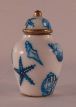 Sea Island Temple Jar by Christopher Whitford
