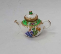 English Fruit Teapot by Christopher Whitford