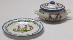 Quimper Oval tureen & Tray by Christopher Whitford Quimper Oval tureen & Tray by Christopher Whitford