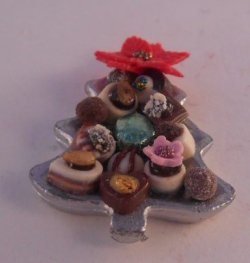 Chocolate Son Tree Platter by Linda Cummings