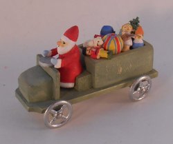 Santa in Truck Erzgebirgische Miniaturen