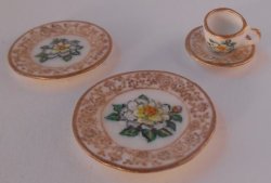 Emmett Barnes Camellia 4-Pc Placesetting by Christopher Whitford
