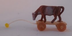Pull Toy #9 Cow by Erzgebirgische Miniaturen
