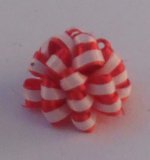 Bow Red/White by Rothenburg Village