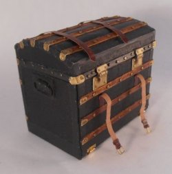 Trunk #3 by Jose Gomez