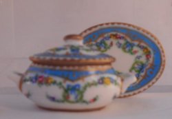 Garland Oval Tureen w/Tray by Christopher Whitford
